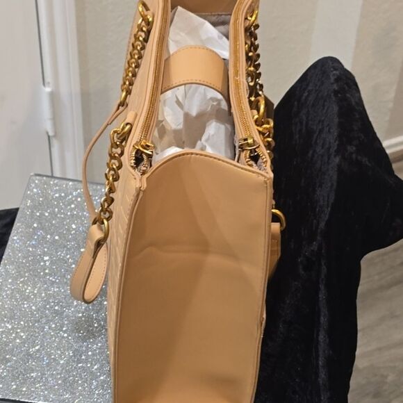 Steve Madden BTrot Logo Tote Bag- Camel